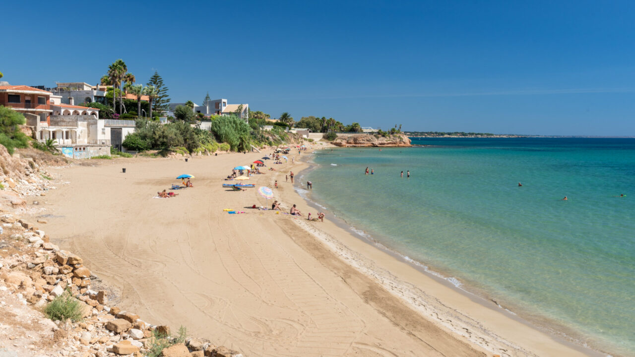 Spiaggia avola mare